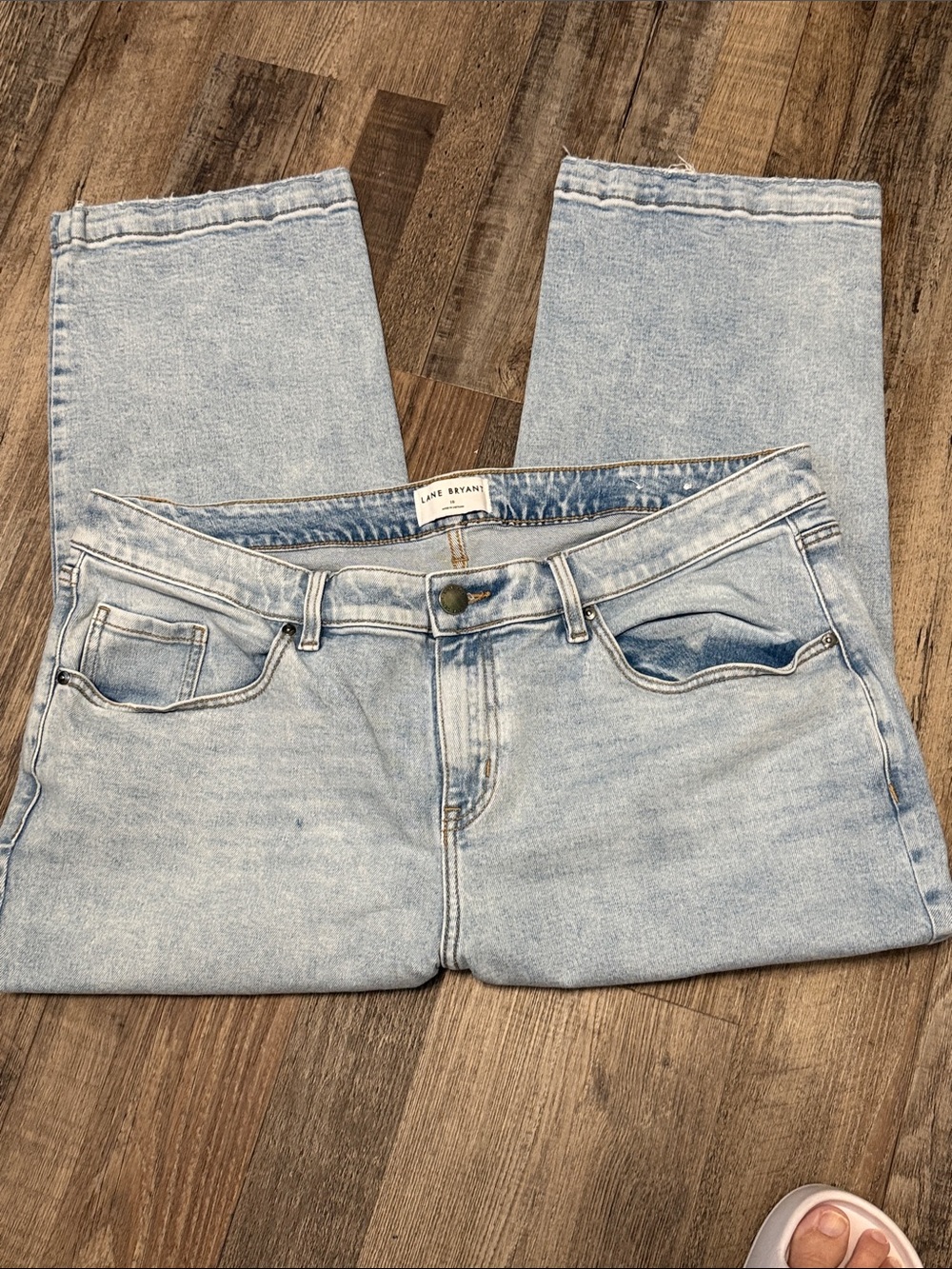 Lane Bryant Signature Fit Flex Magic Waistband Mid Rise Straight Crop Denim 18